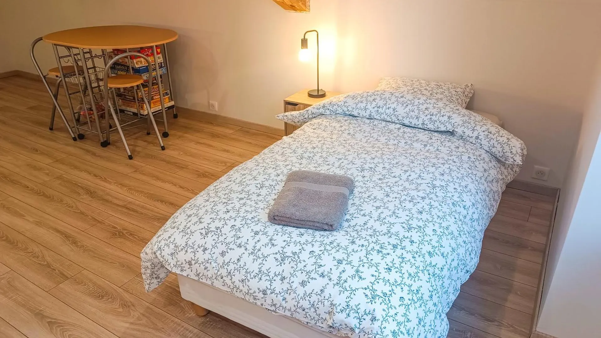 Holiday home Le Gite D'Ouillon Saint-Hostien